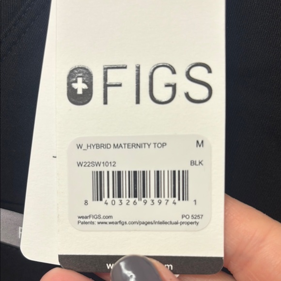 FIGS Maternity Women's Black Top - Picture 4 of 4
